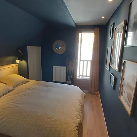 La Foret Des Marmottes * Besse-et-Saint-Anastaise