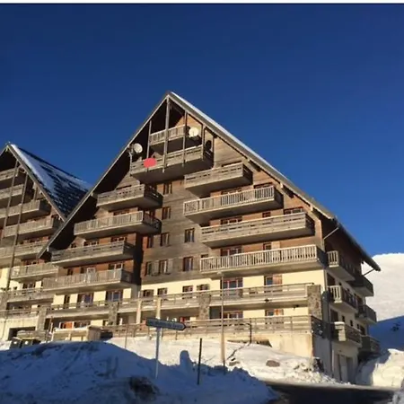 La Foret Des Marmottes