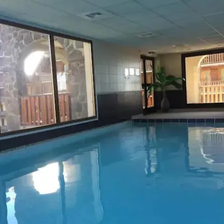 Magnifique Neuf Et Cosy Avec Piscine